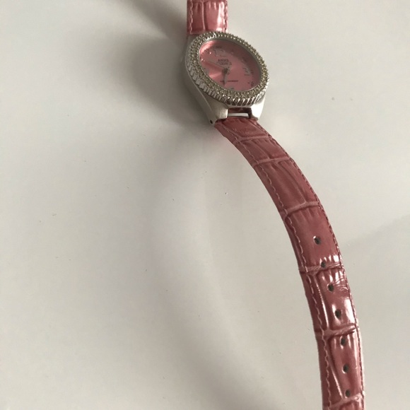 NWOT Anne Klein Women’s Faux Diamond Pink Genuine Leather Strap Watch Y2K 90s - Picture 10 of 13